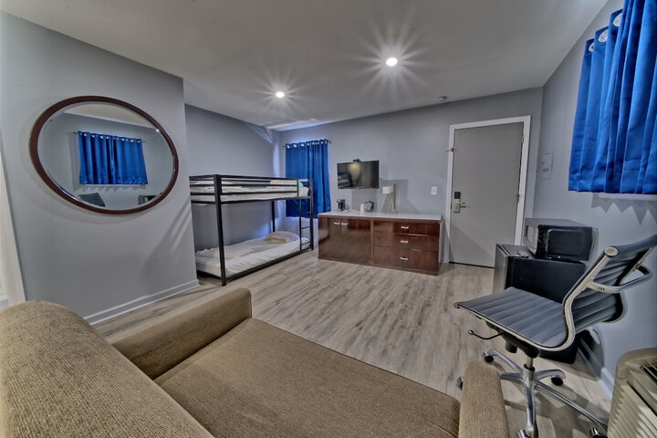 Room 11 of 55