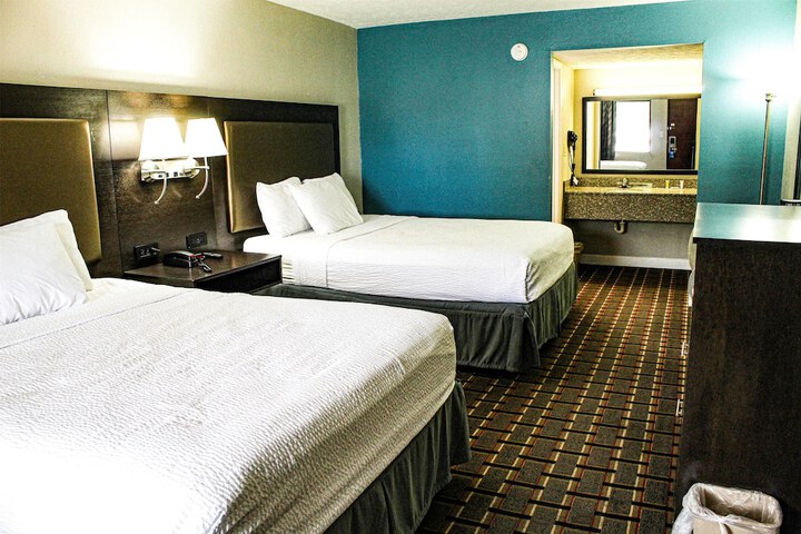 Days Inn by Wyndham Little River