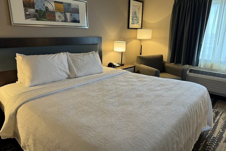 Room 7 of 40