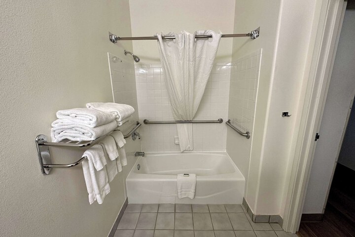 Wingate by Wyndham New Castle - Glenwood Springs
