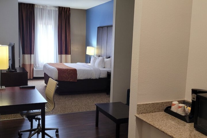 Comfort Suites Mandeville - Covington
