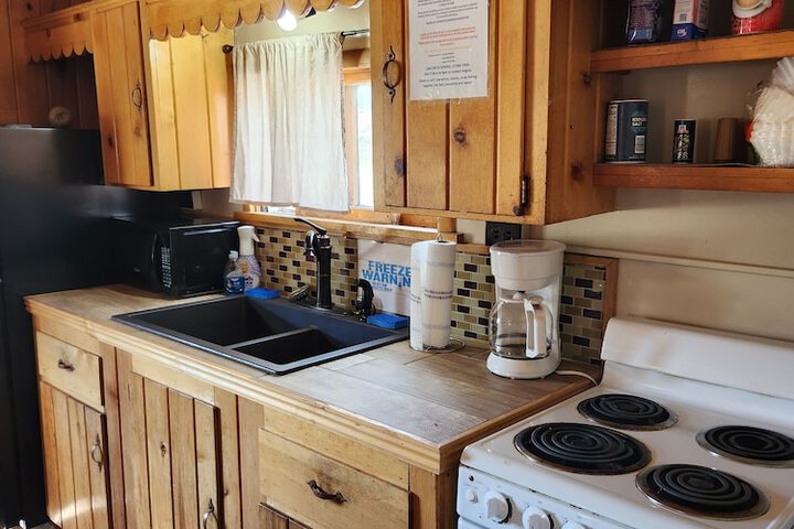 Winmar Cabins