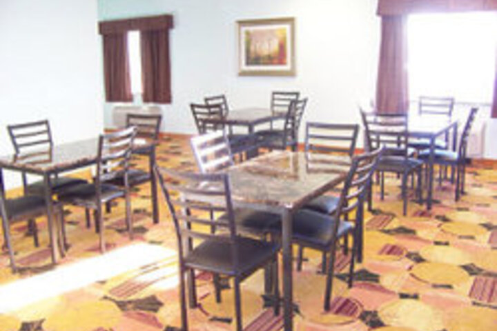 Breakfast/Coffee Service 62 of 100