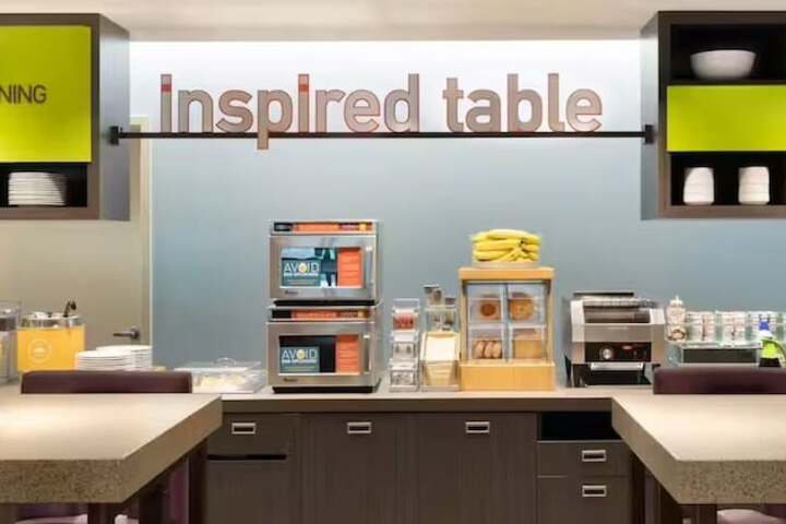 Breakfast/Coffee Service 44 of 52