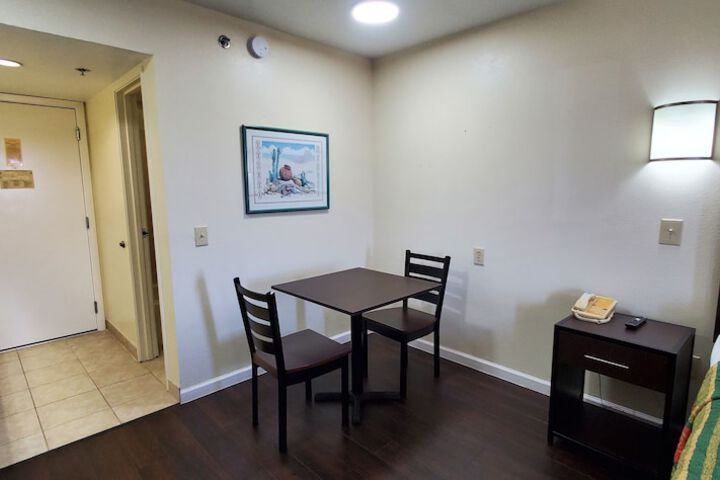 Room 36 of 39