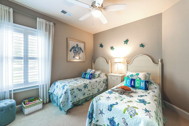 Furnished Outdoor Space: Family Home in Ocean View