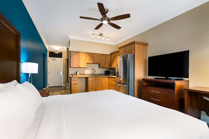 Room 31 of 37