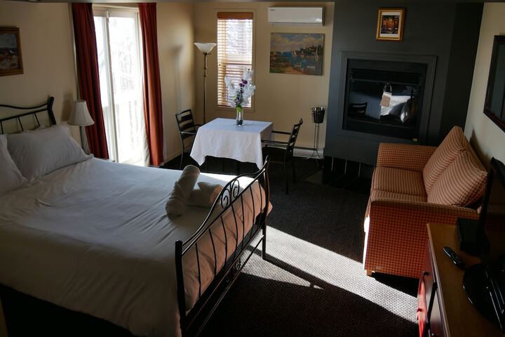 Room 31 of 60