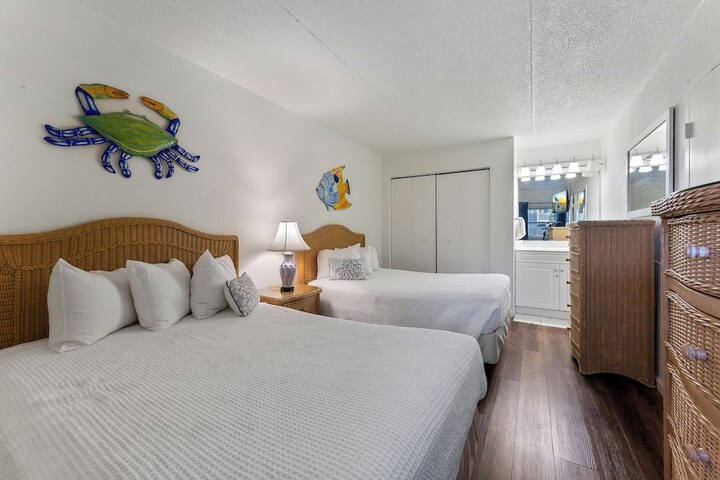 Beachcomber Resort