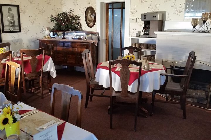 Bayside Inn