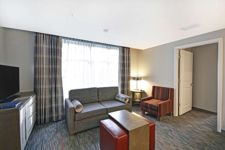 Room 17 of 42