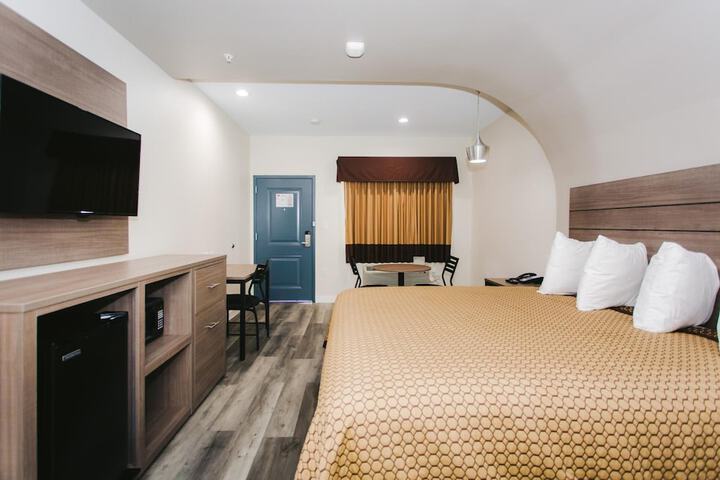 Room 29 of 57
