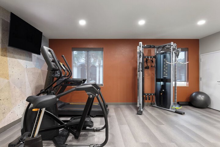 Candlewood Suites Mobile‑Downtown by IHG