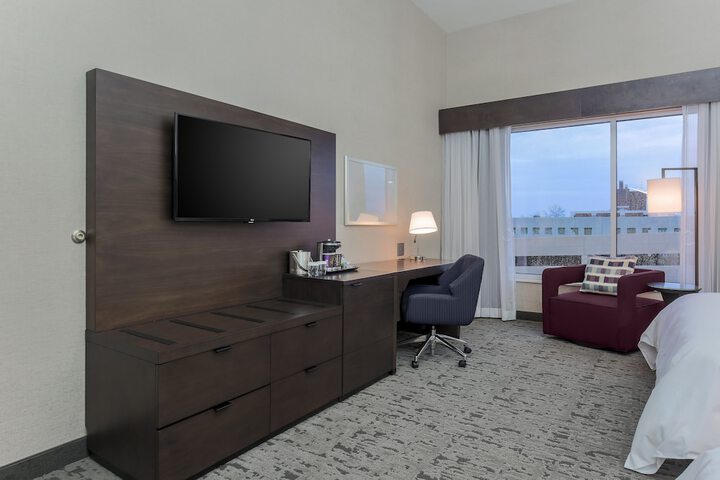 Room 44 of 92