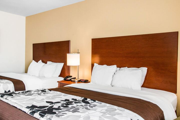Room 9 of 21