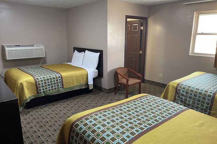 Room 14 of 46
