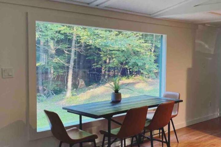 The Cabin at Benton Hollow