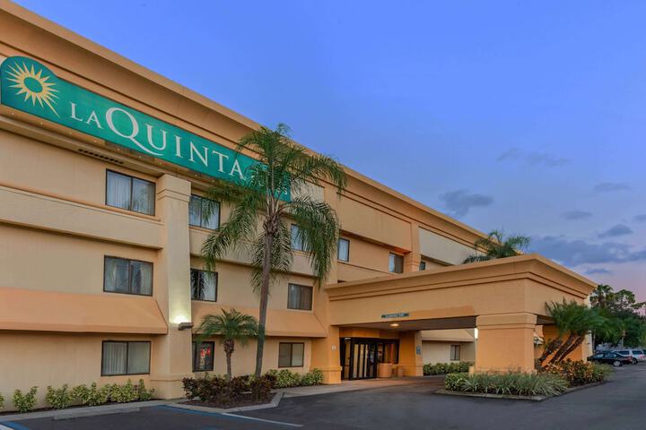 Hotel 4 of 33