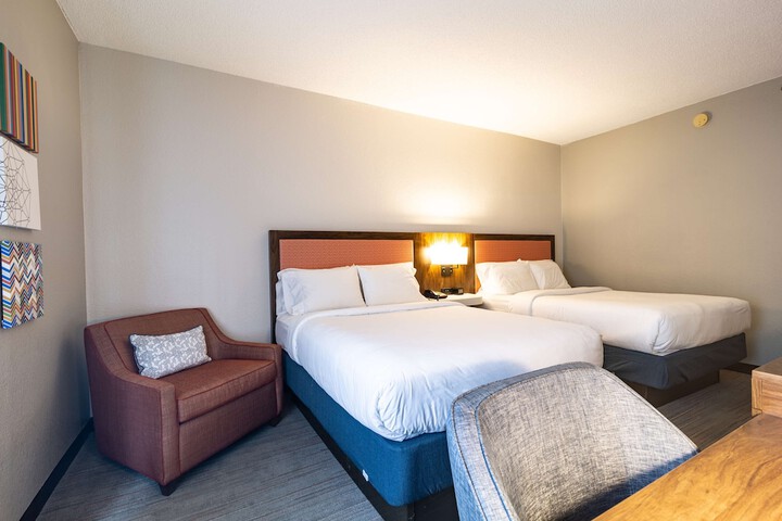 Room 16 of 31