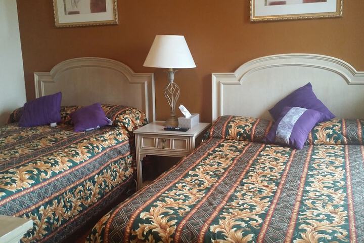 Room 14 of 38