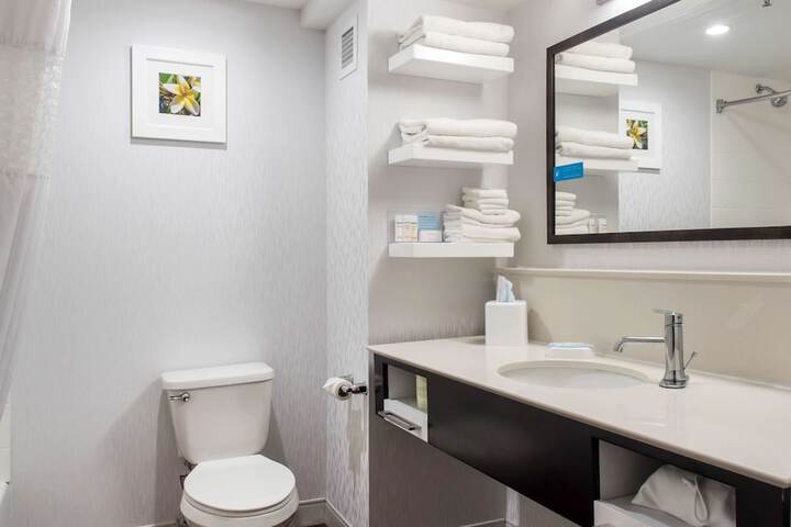 Room 20 of 29