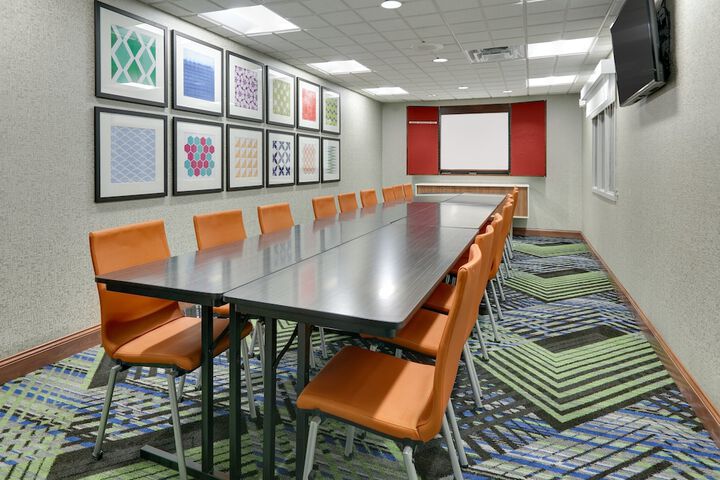 Holiday Inn Express Mitchell by IHG