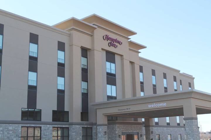 Hotel 1 of 78