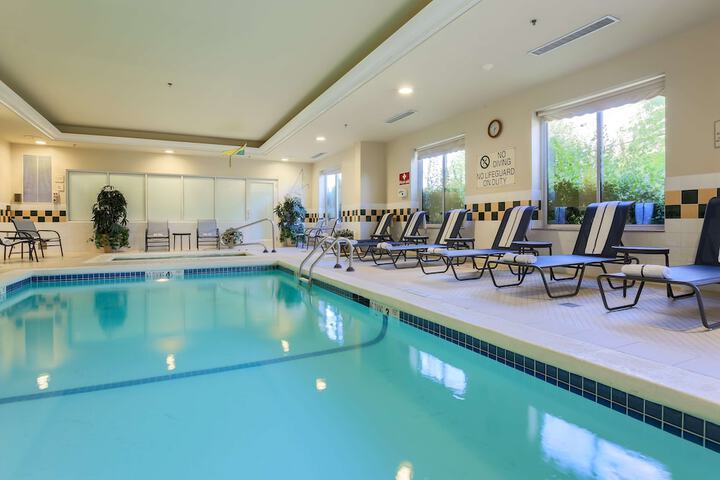 Pool 4 of 41