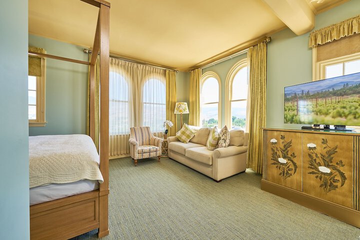 Room 26 of 70