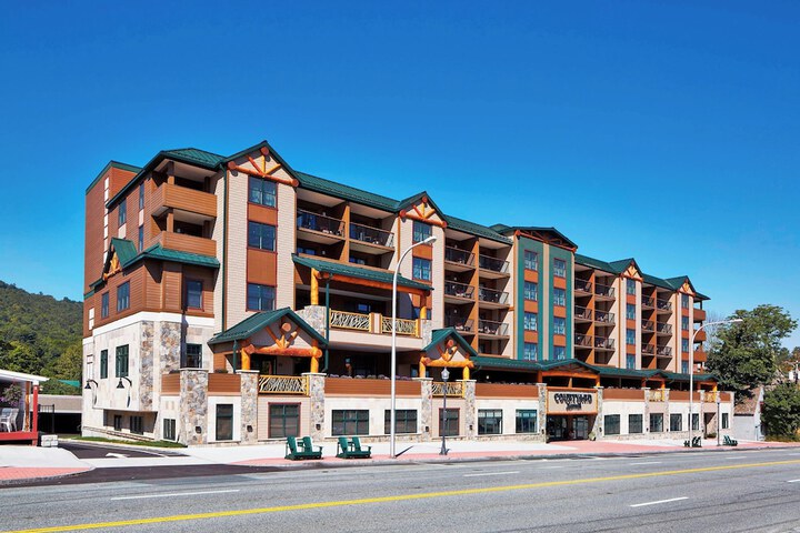 Courtyard by Marriott Lake George