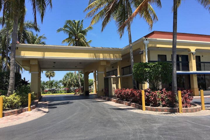 Hotel 3 of 42