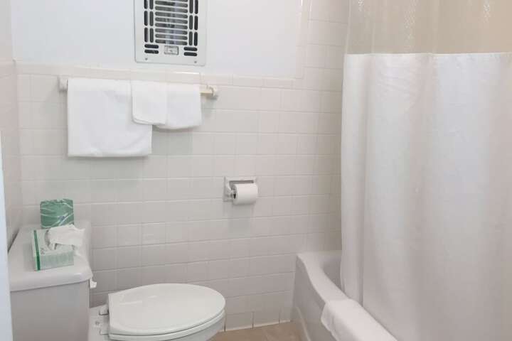 Room 15 of 20