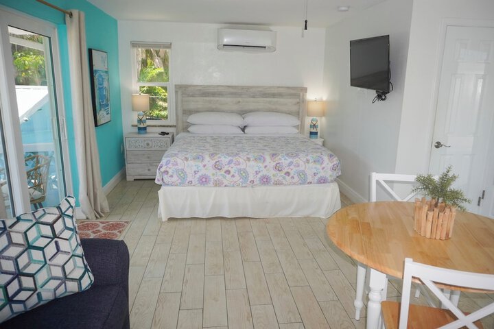 Room 53 of 61