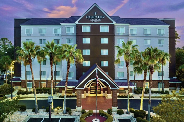 Hotel 3 of 32