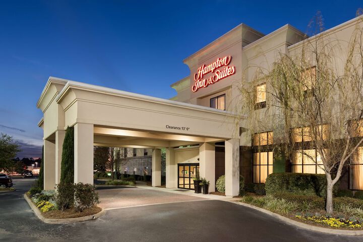 Hotel 3 of 27