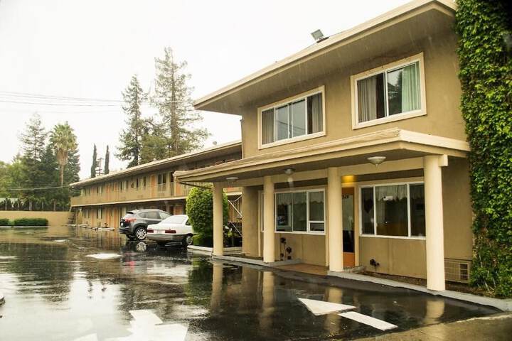 Hotel 4 of 21