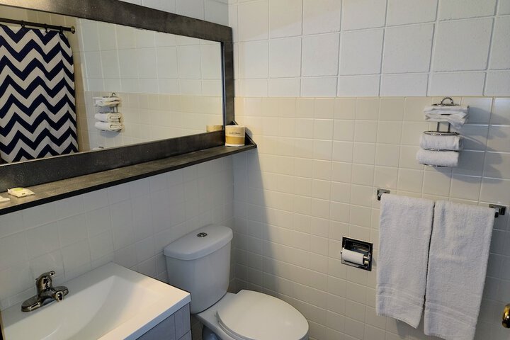 Room 14 of 35