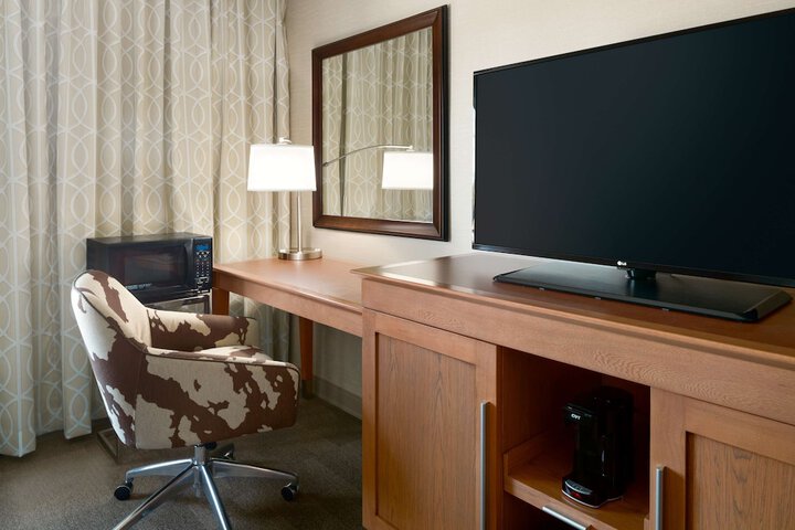 Room 14 of 24
