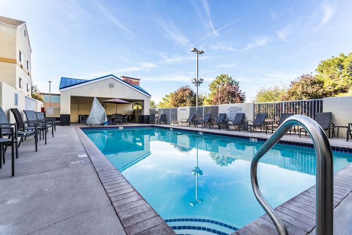 Pool 8 of 48