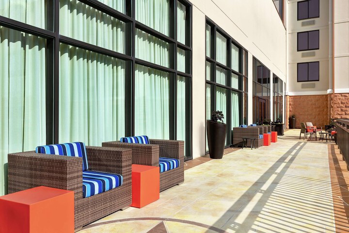 Terrace/Patio 47 of 48