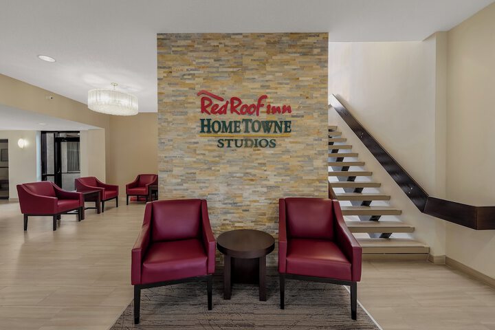 Red Roof Inn Painted Post