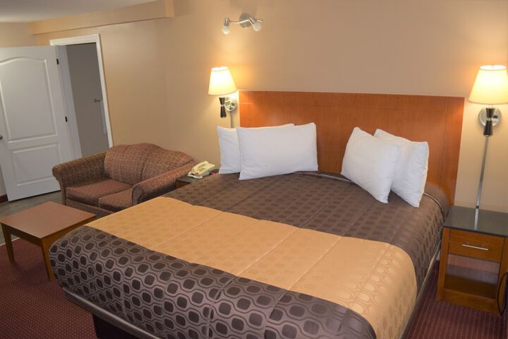 Room 12 of 35