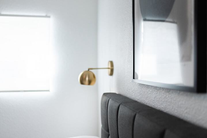 Room 25 of 46