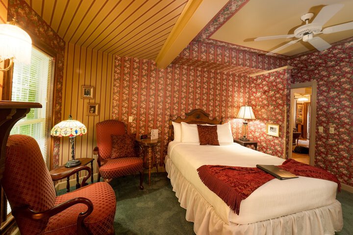 Room 56 of 129