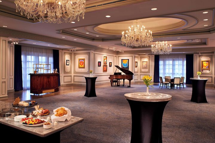 The Henry Hotel Autograph Collection