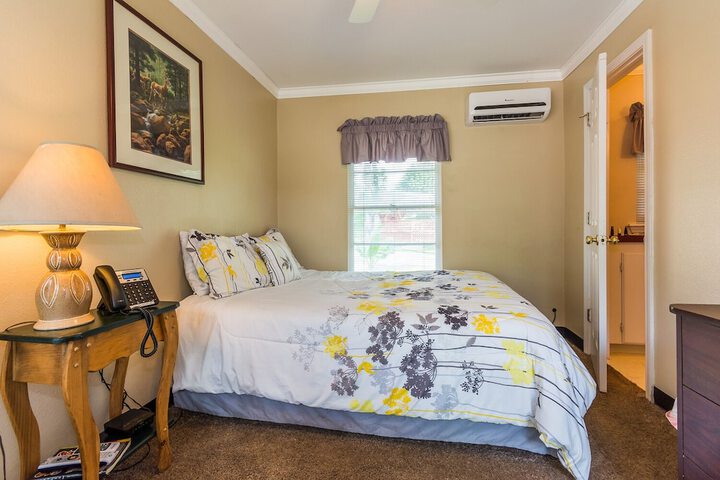 Room 64 of 111