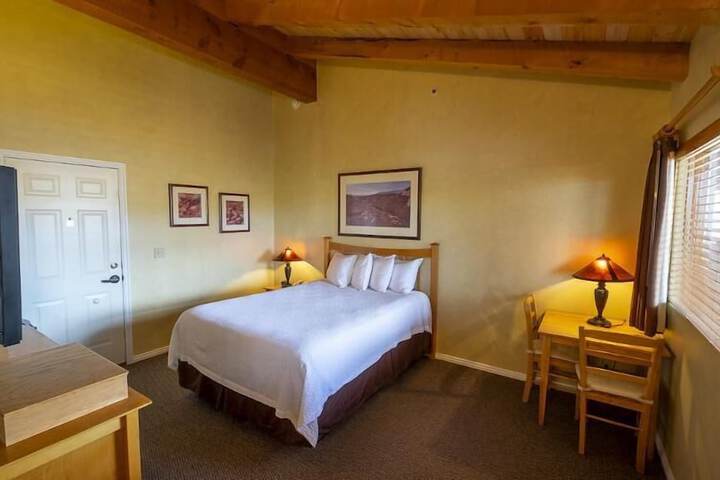 Boulder Mountain Lodge