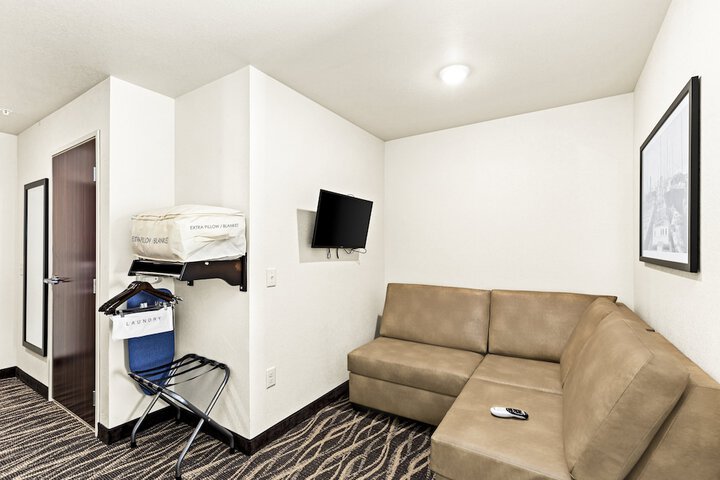 Room 29 of 86