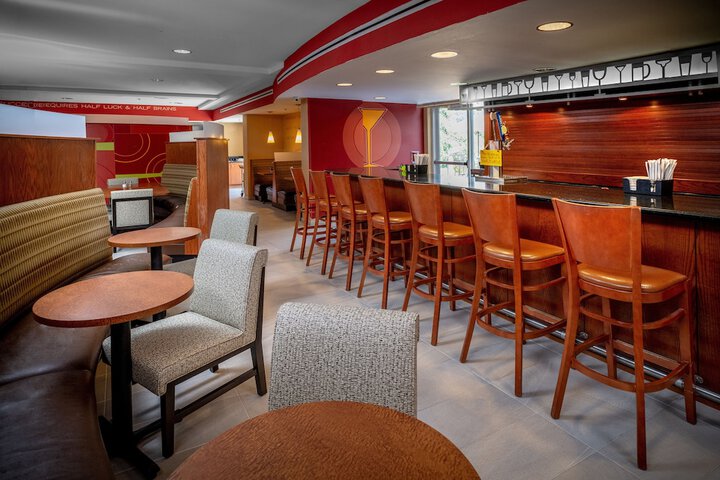 Holiday Inn Hotel & Suites Beckley by IHG