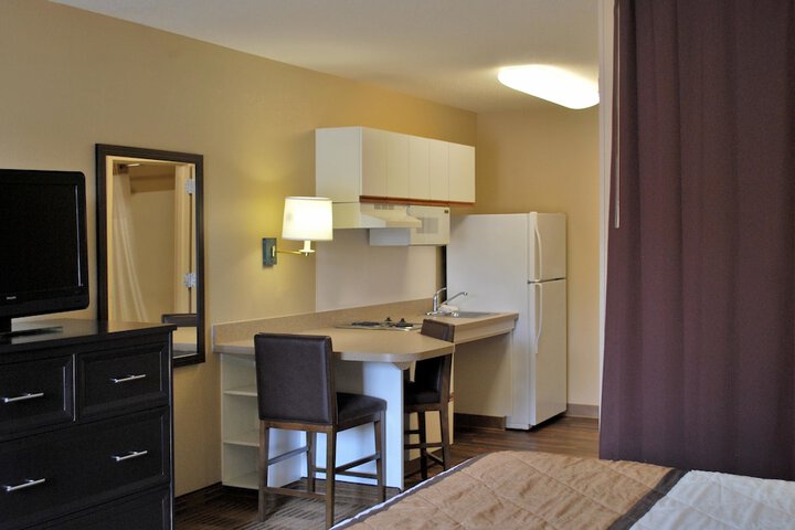 Room 22 of 39